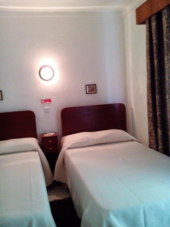Residencia Matos Pereira Hotel Vila Real de Santo Antonio Bagian luar foto