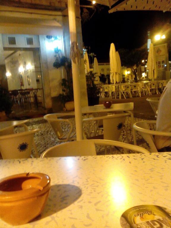 Residencia Matos Pereira Hotel Vila Real de Santo Antonio Bagian luar foto